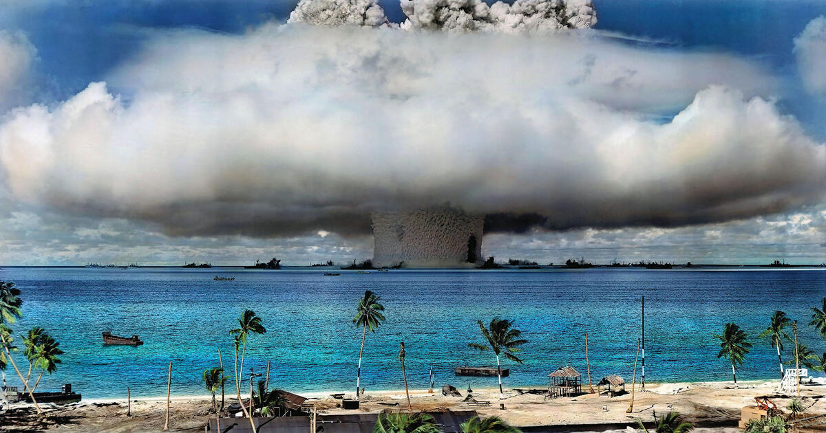 Operation Crossroads Baker nuclear test spreads a huge mushroom cloud at Bikini Atoll in 1946. (Photo from U.S. Department of Defense/Wikimedia.)