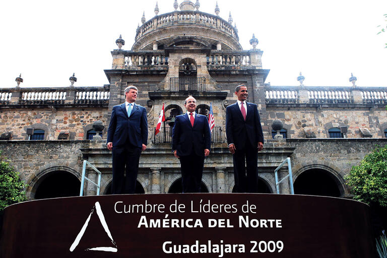 Canadian Prime Minister Stephen Harper, Mexican President Felipe Calderón and U.S. President Barack Obama at the 2009 North American Leaders Summit. (Photo courtesy of Gobierno Federal.)