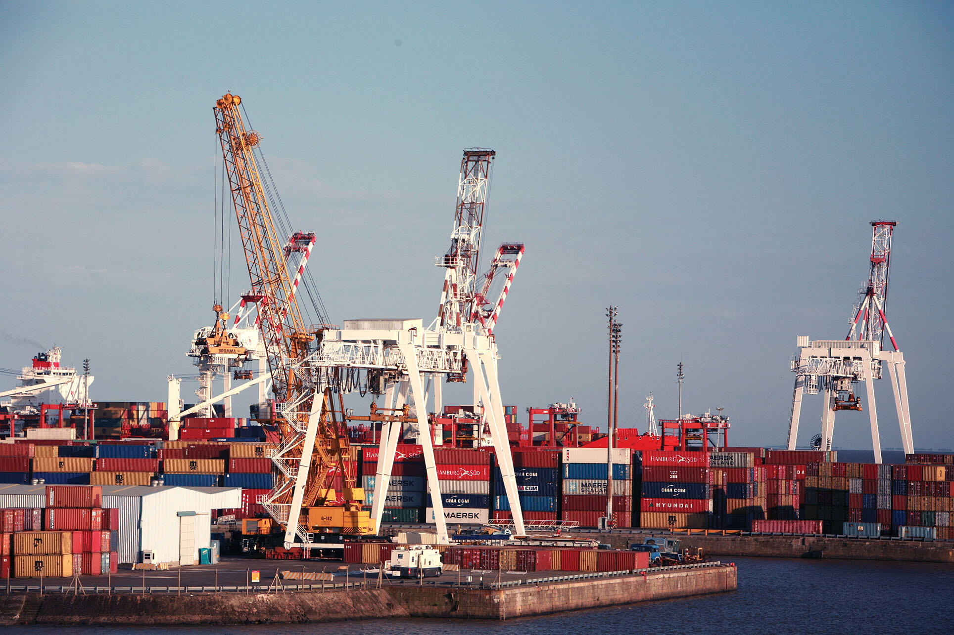 Sergio Massa argues for investments in infrastructure, including ports such as this one in Buenos Aires, with giant cranes moving containers. (Photo by Philip Spittle.)