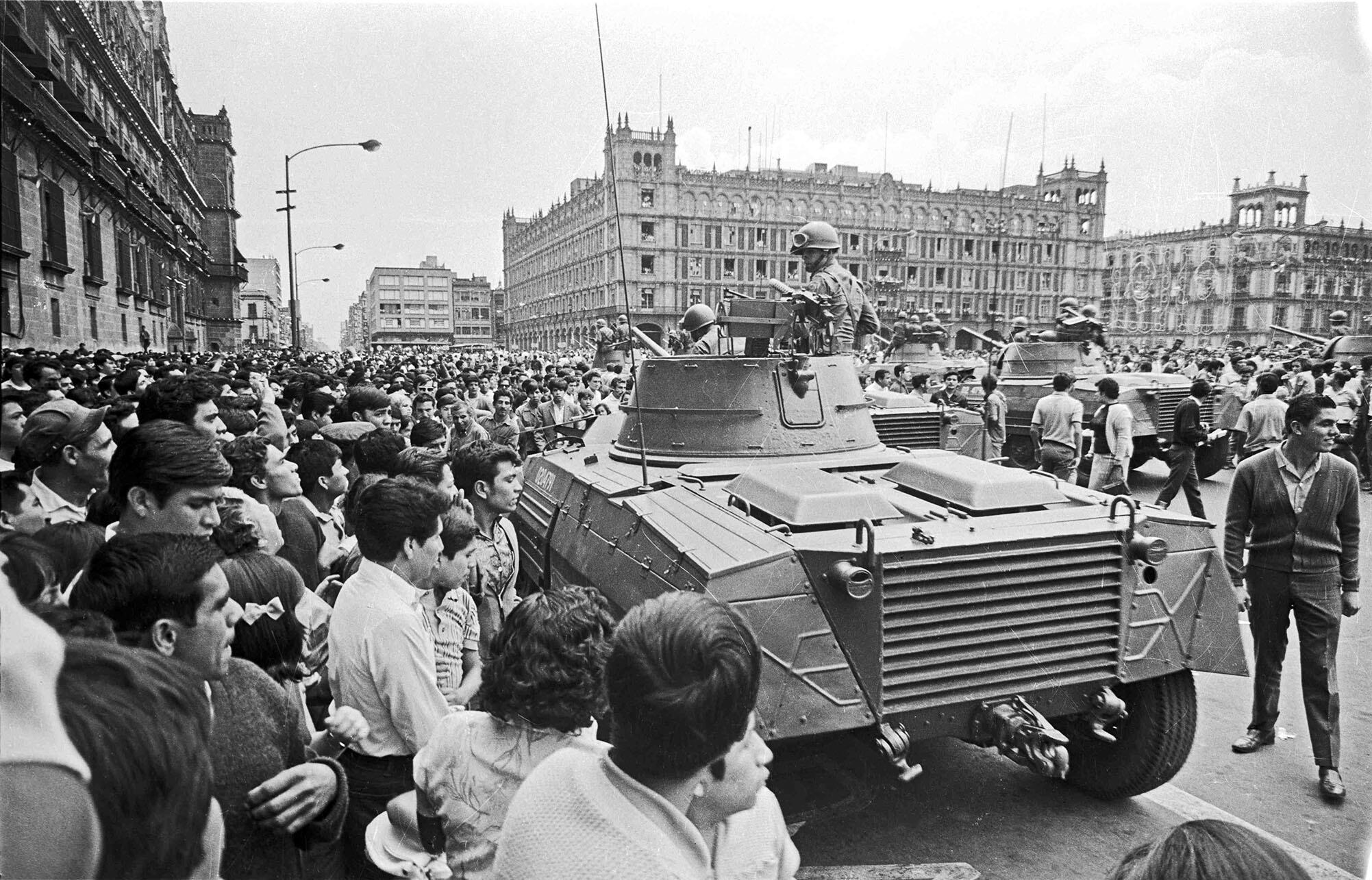 Mexican troops in armored personnel carriers confront demonstrators in the days leading up to the Tlatelolco Massacre in 1968. (Photo from Cel-li/Wikimedia Commons.)