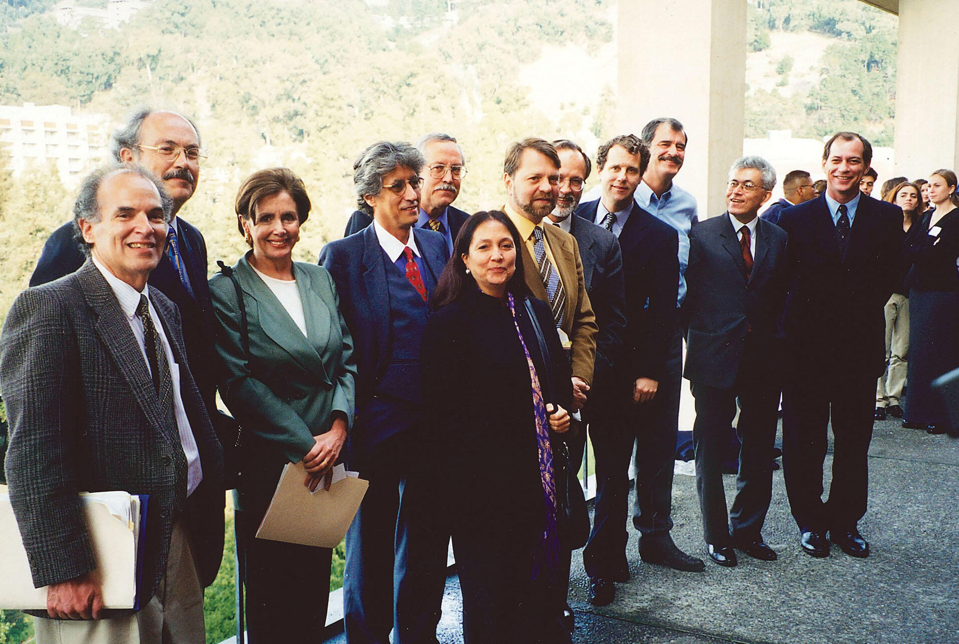 “Alternatives for the Americas” participants, 1998. (Photo by CLAS staff.)